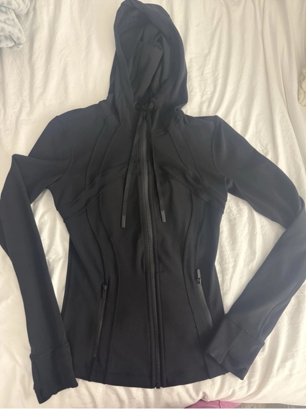 Lululemon hooded define jacket size 4. NWOT